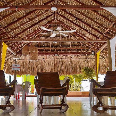 Casa Hotel Las Antillas Tolú 外观 照片